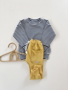 Komplet  bluza prążkowana strips granat  + spodnie z kieszonkami honey