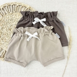 Szorty z koronkową kokardką  