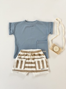 Komplet t-shirt z kieszonka jeans   + szorty strip latte
